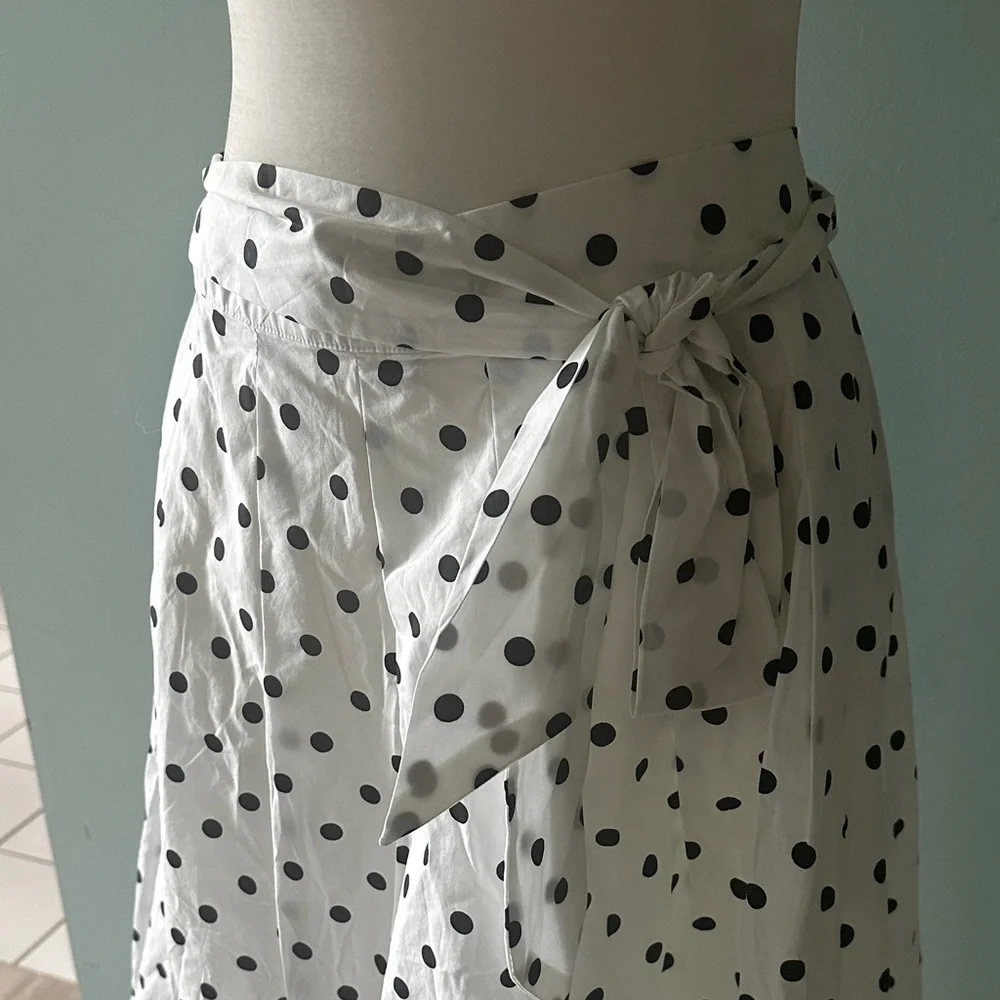 Talbots Black and White Polka Dot A-Line Skirt - Picture 3 of 8